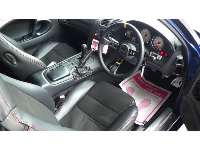 Car thumbnail 2