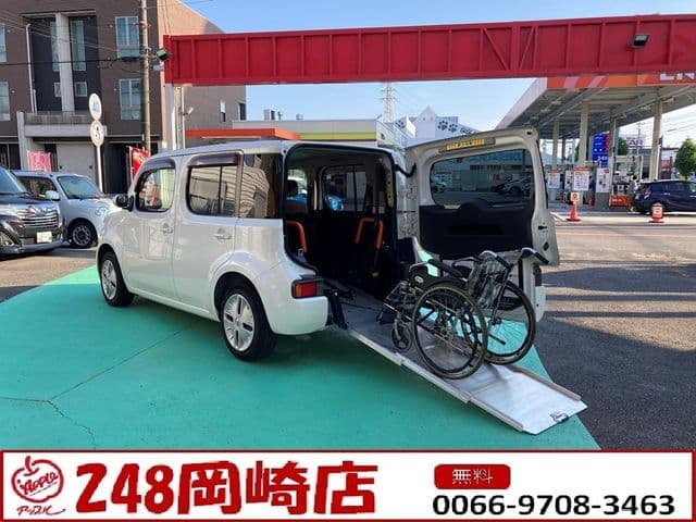 NISSAN CUBE