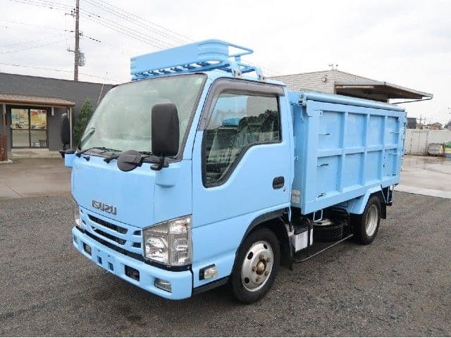 ISUZU