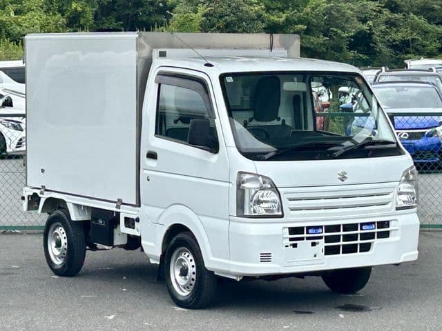 SUZUKI CARRY truck 4WD