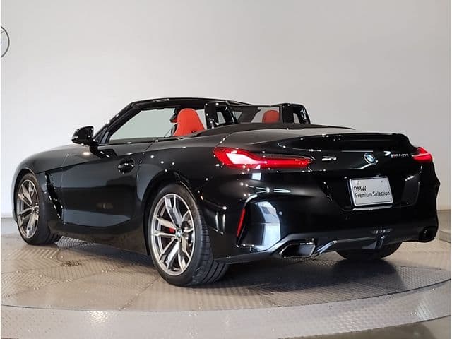 Car thumbnail 4