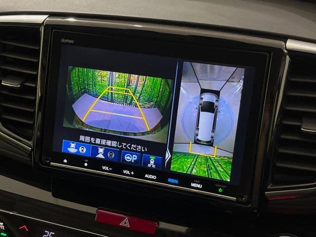 Car thumbnail 4