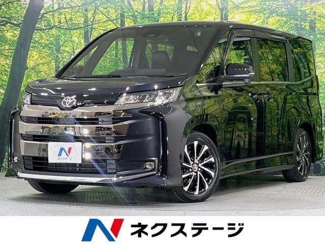 TOYOTA NOAH