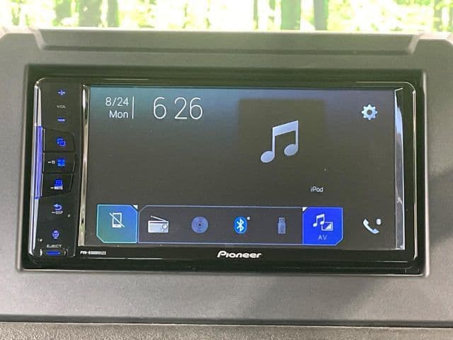 Car thumbnail 3