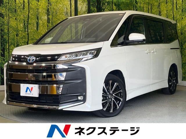TOYOTA NOAH HYBRID
