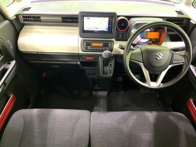 Car thumbnail 3