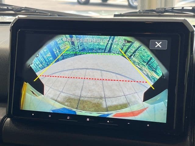 Car thumbnail 4
