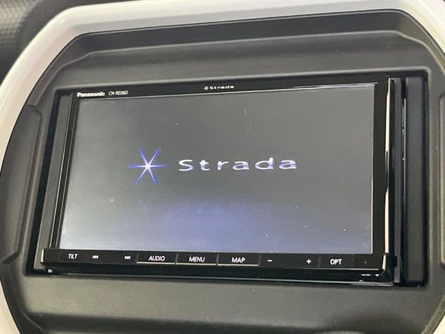 Car thumbnail 3