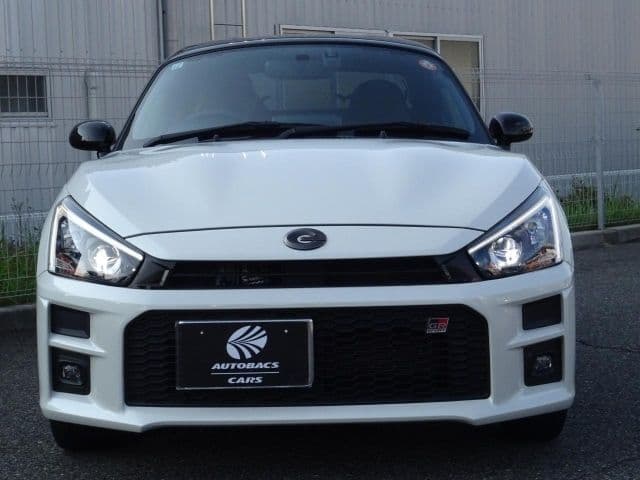 Car thumbnail 4