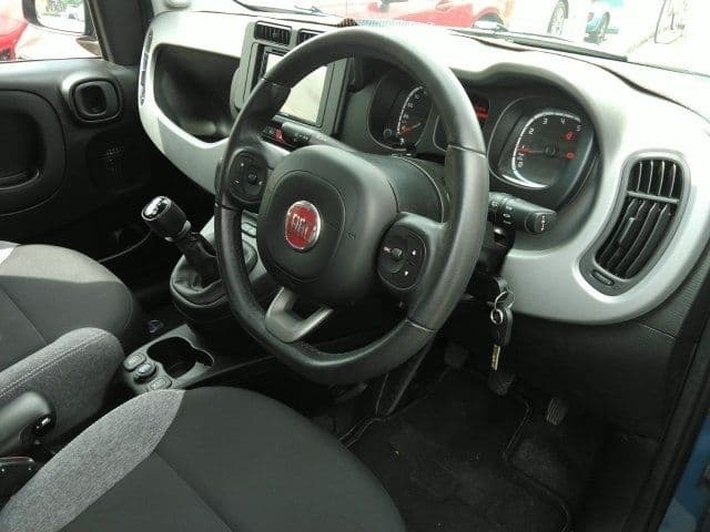 Car thumbnail 2