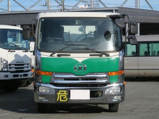 Car thumbnail 3