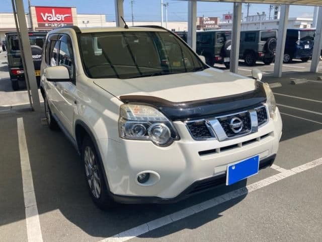 NISSAN X-TRAIL 4WD
