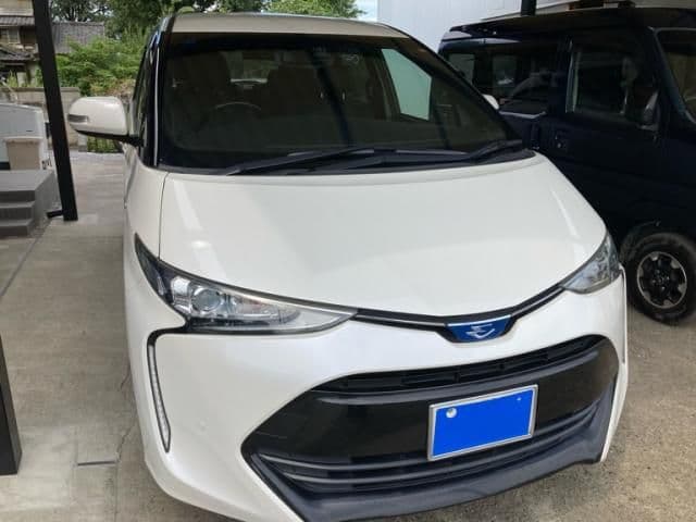 TOYOTA ESTIMA HYBRID 4WD