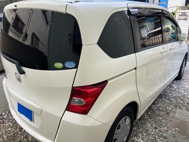 Car thumbnail 2