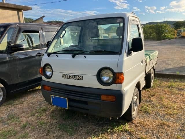 SUZUKI CARRY truck 4WD