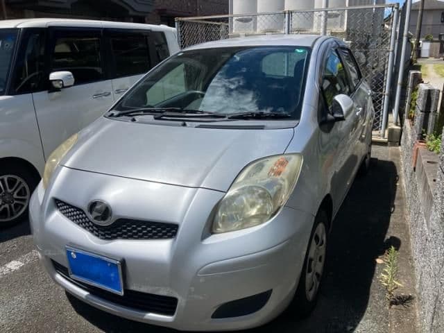TOYOTA VITZ