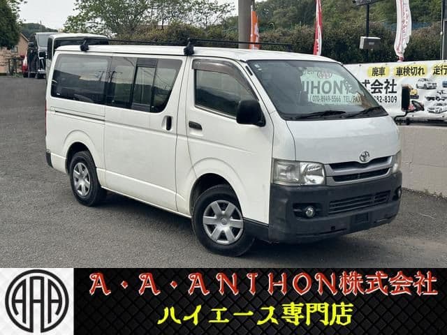 TOYOTA HIACE van 4WD
