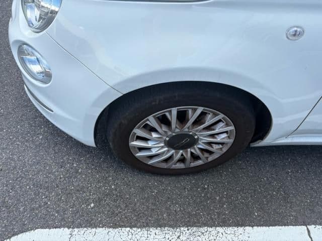 Car thumbnail 4