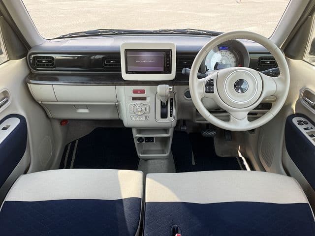 Car thumbnail 2