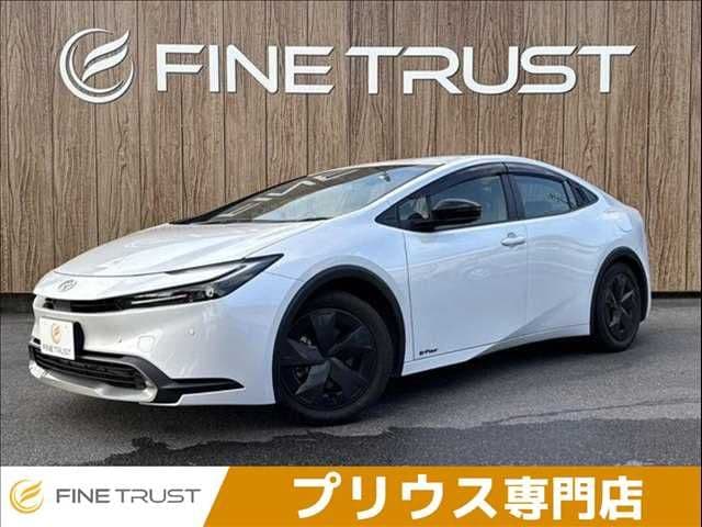 TOYOTA PRIUS 4WD