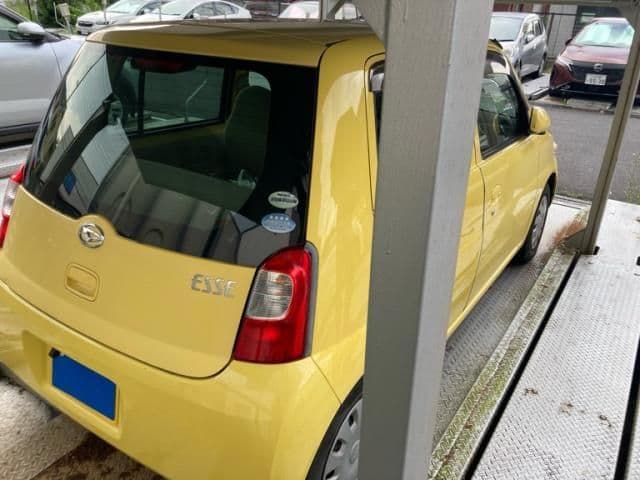 Car thumbnail 3