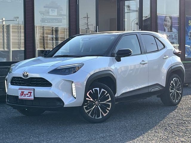 TOYOTA YARIS CROSS HYBRID
