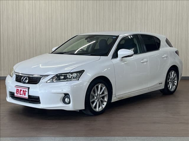 TOYOTA LEXUS CT200h