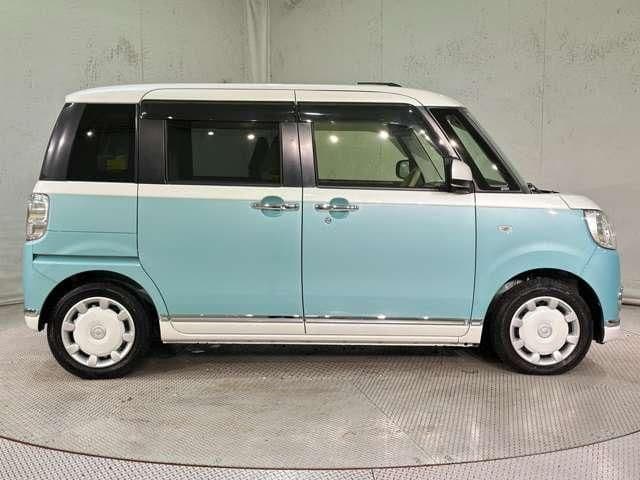 Car thumbnail 4