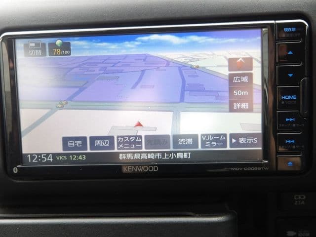 Car thumbnail 4