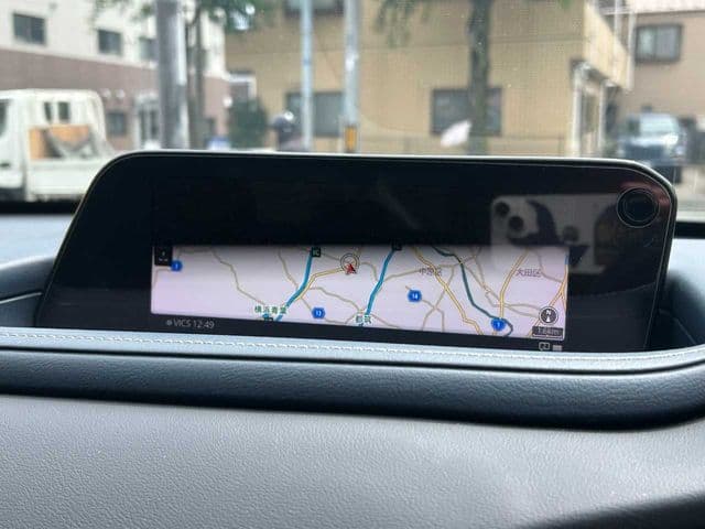Car thumbnail 3