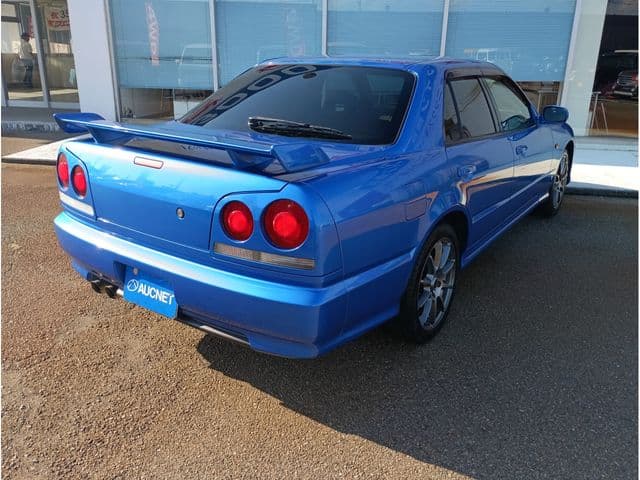 NISSAN