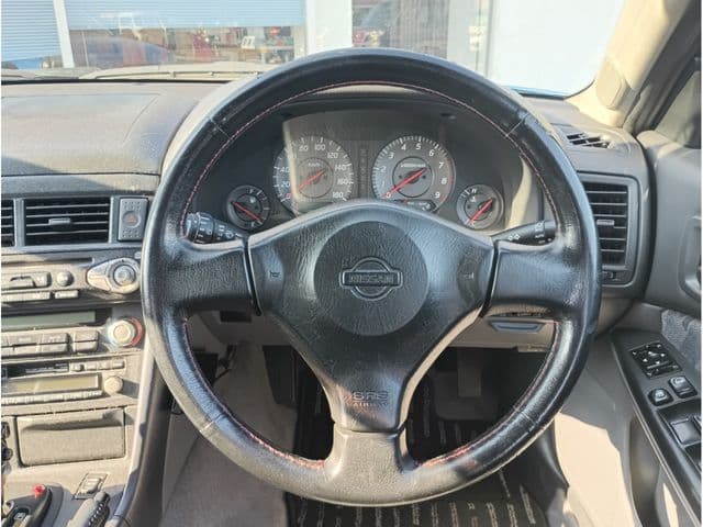 Car thumbnail 4