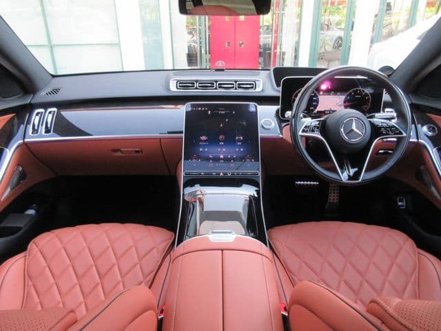 MERCEDES BENZ