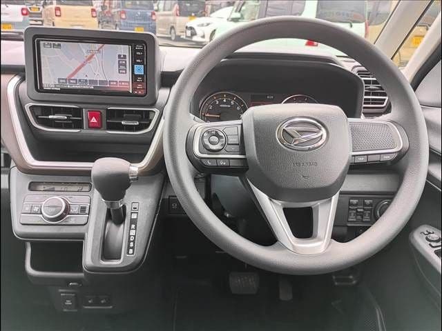 Car thumbnail 4