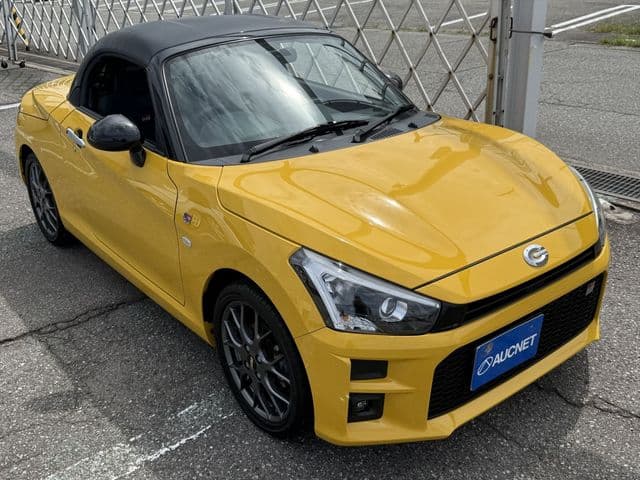 Car thumbnail 3
