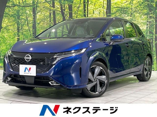 NISSAN AURA
