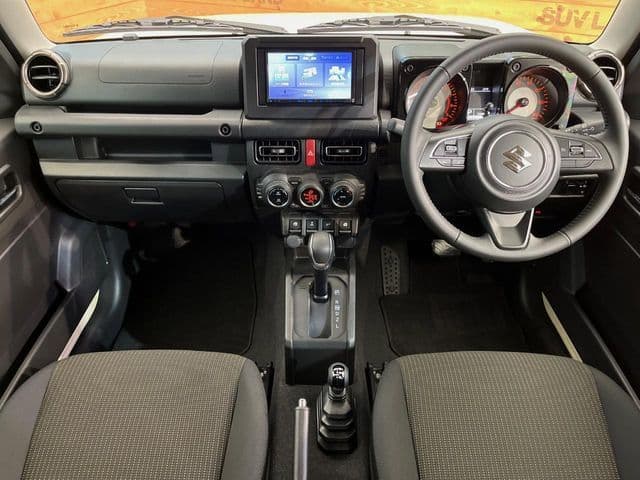SUZUKI