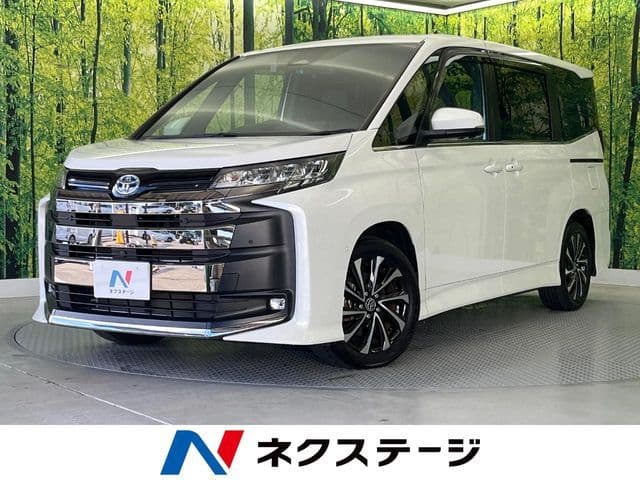 TOYOTA NOAH HYBRID