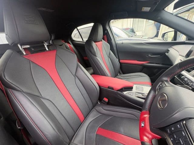 Car thumbnail 4