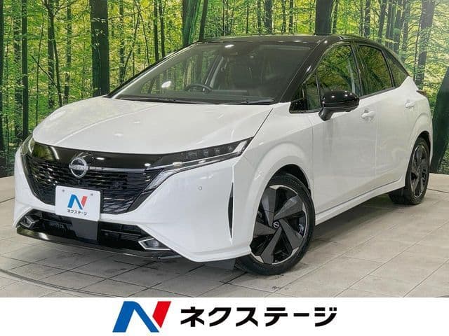 NISSAN AURA