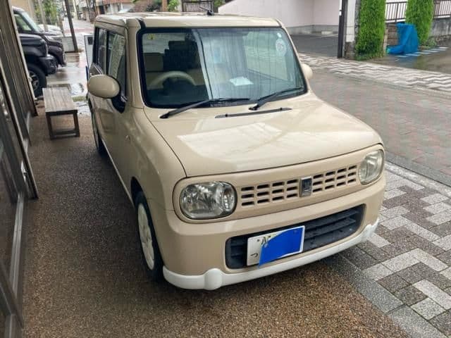 SUZUKI