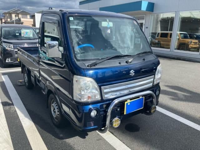 SUZUKI