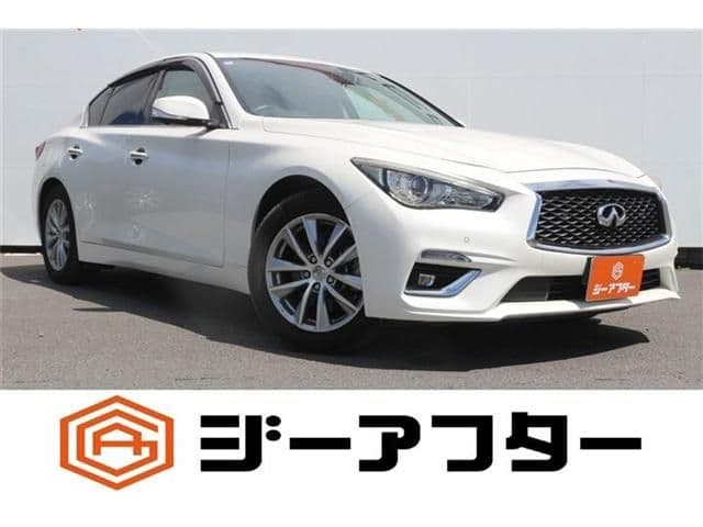 NISSAN SKYLINE