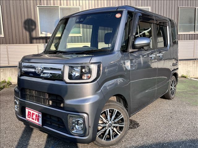 TOYOTA PIXIS MEGA