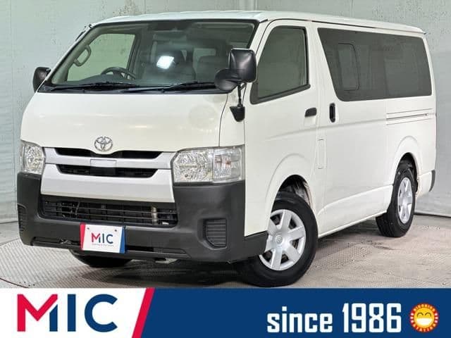 TOYOTA HIACE van 2WD