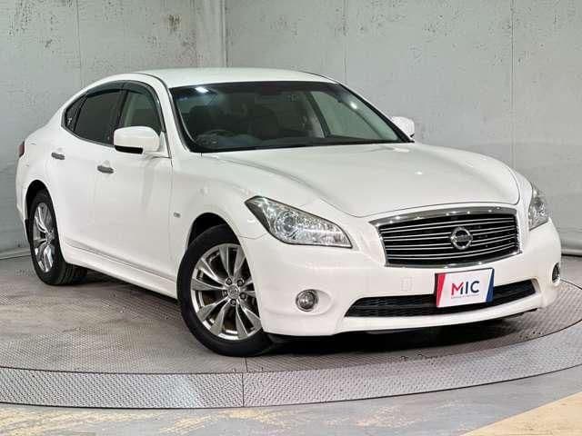 NISSAN