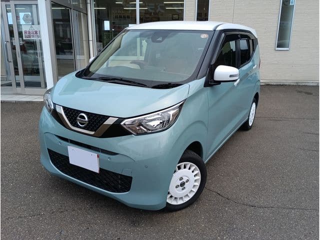NISSAN DAYZ 4WD