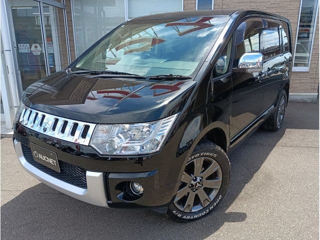 MITSUBISHI DELICA D:5 4WD