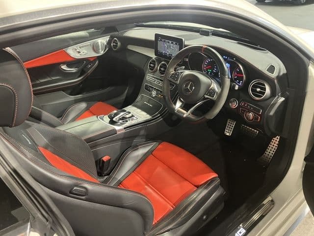 MERCEDES BENZ
