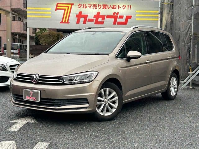VOLKSWAGEN VOLKSWAGEN GOLF TOURAN